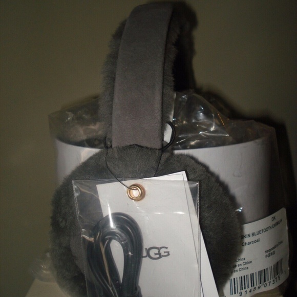 UGG Accessories - UGG ear muffs CHARCOAL NEW